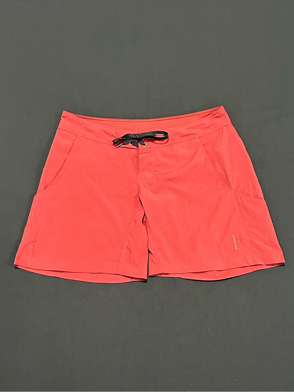Patagonia Barn Red Ripstop Hiking Shorts Drawstring Utility Pockets Size 6